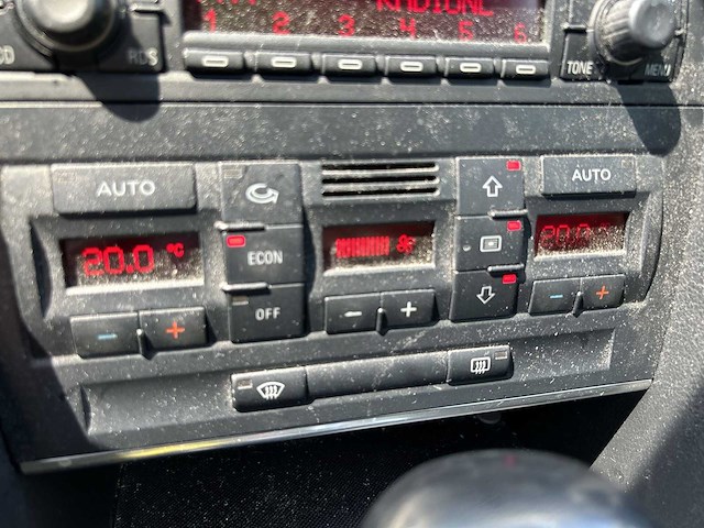 Audi a4 avant 2.5 tdi pro line mt | 70-pt-dx - afbeelding 9 van  23