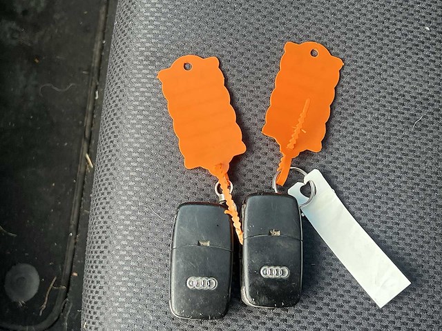 Audi a4 avant 2.5 tdi pro line mt | 70-pt-dx - afbeelding 16 van  33