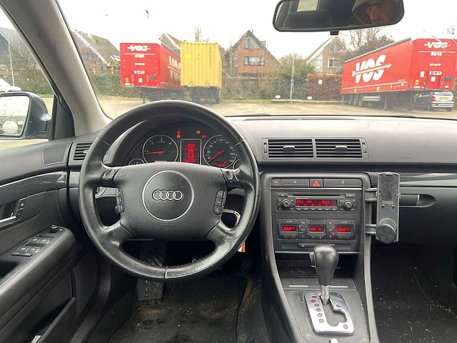 Audi a4 avant 2.5 tdi pro line mt | 70-pt-dx - afbeelding 19 van  33