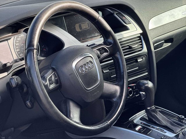 Audi a4 avant 3.0 tdi quattro - s-line - panoramadak - 2009 | 86-rbx-2 - afbeelding 4 van  29