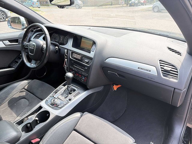 Audi a4 avant 3.0 tfsi s4 | 33-ndz-8 i - afbeelding 20 van  23