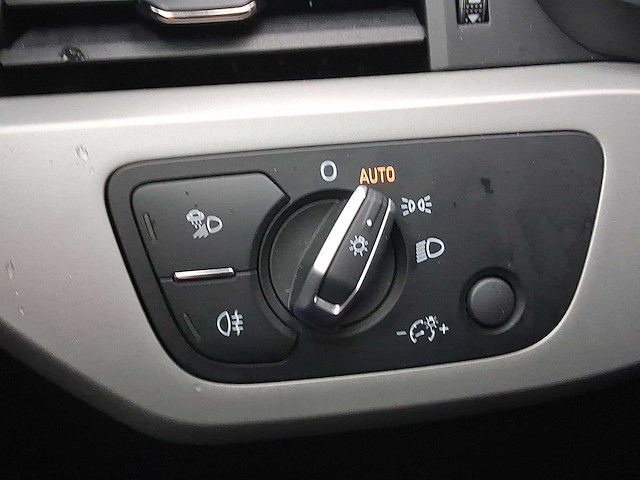 Audi a4 avant 35 tfsi business edition 2021 | k-950-xn - afbeelding 6 van  35