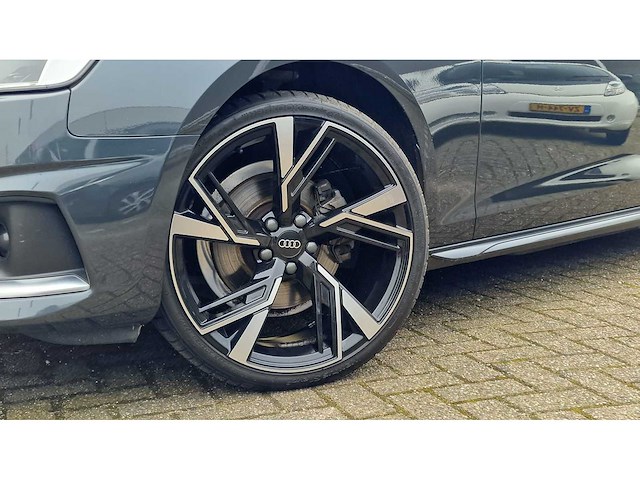 Audi a4 avant 35 tfsi business edition 2021 | k-950-xn - afbeelding 17 van  33