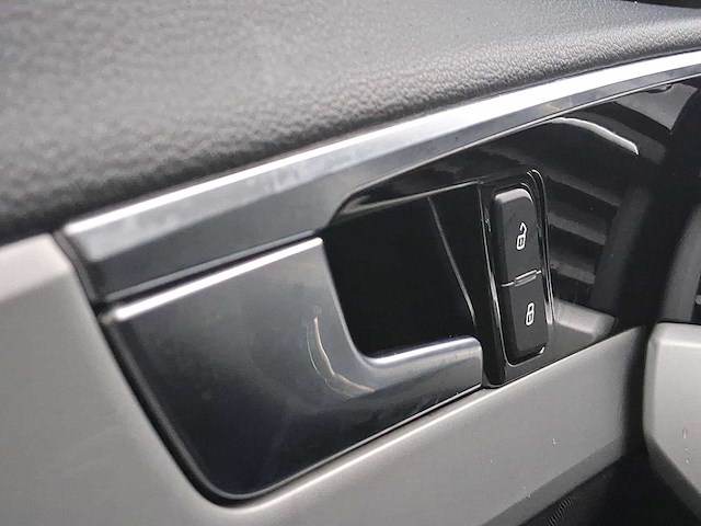 Audi a4 avant 35 tfsi business edition 2021 | k-950-xn - afbeelding 35 van  36