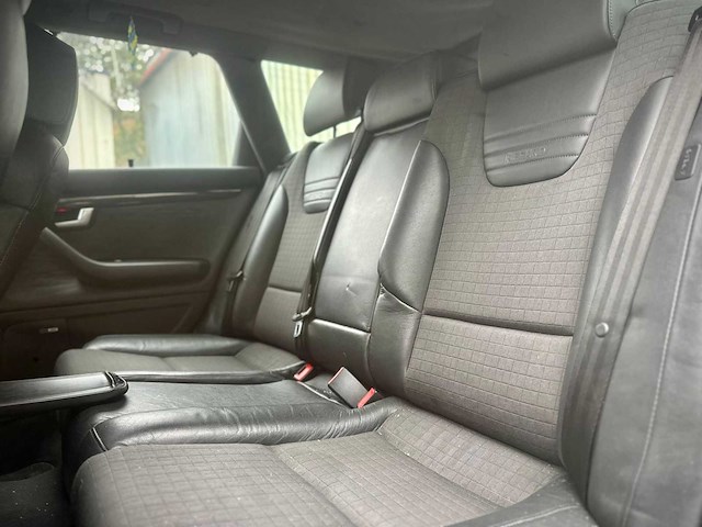 Audi a4 avant 4.2 v8 quattro s4, 49-zj-zj - afbeelding 2 van  14