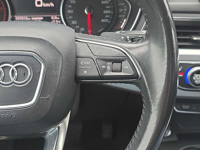 Audi a4 avantultra design pro line 2.0 tfsi 2017 | pj-491-g - afbeelding 13 van  36