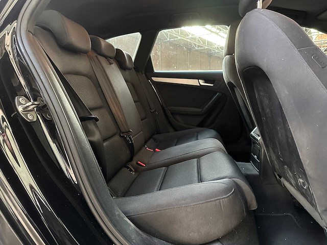 Audi a4 b8 avant 1.8 tfsi pro line business 160pk 2008, 61-gnz-7 - afbeelding 26 van  39