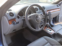 Audi a4 cabriolet 2.4 v6 | benzine| automaat | kenteken: 74-xp-lx - afbeelding 7 van  29