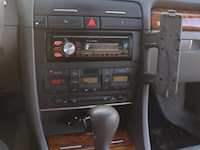 Audi a4 cabriolet 2.4 v6 | benzine| automaat | kenteken: 74-xp-lx - afbeelding 11 van  29