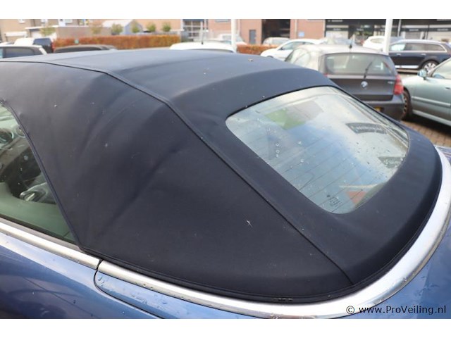 Audi a4 cabriolet 2.4 v6 | benzine| automaat | kenteken: 74-xp-lx - afbeelding 20 van  29