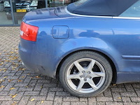 Audi a4 cabriolet 2.4 v6 | benzine| automaat | kenteken: 74-xp-lx - afbeelding 28 van  29