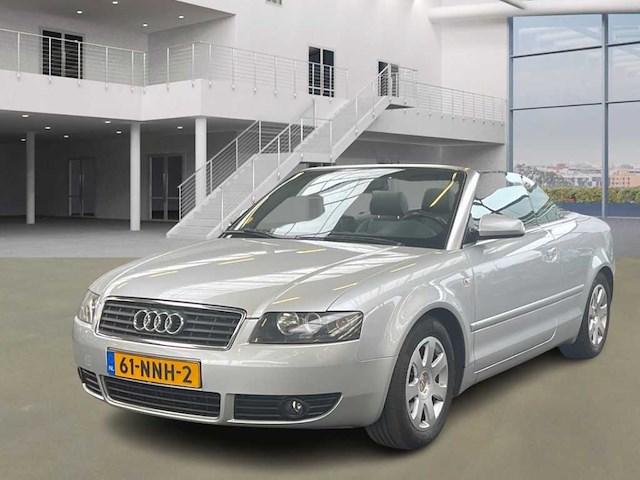 Audi a4 cabriolet 2.4 v6 exclusive, 61-nnh-2 - afbeelding 1 van  11