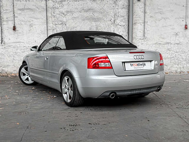 Audi a4 cabriolet 3.0 v6 exclusive 220pk 2003 -automaat-, 38-lr-tt - afbeelding 5 van  40
