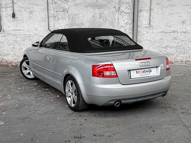 Audi a4 cabriolet 3.0 v6 exclusive 220pk 2003 -automaat-, 38-lr-tt - afbeelding 6 van  40