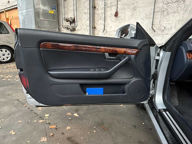 Audi a4 cabriolet 3.0 v6 exclusive 220pk 2003 -automaat-, 38-lr-tt - afbeelding 24 van  40