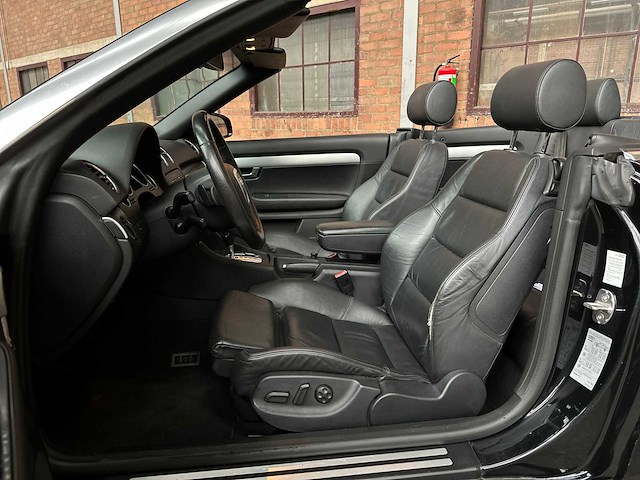 Audi a4 cabriolet 3.2 fsi v6 quattro pro line 256pk 2006, 70-sr-rl youngtimer - afbeelding 69 van  83