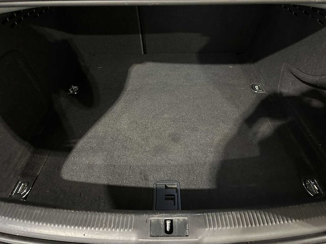 Audi a4 limousine 1.8 tfsi pro line 120pk 2010 (origineel-nl), 57-lgf-3 - afbeelding 22 van  44