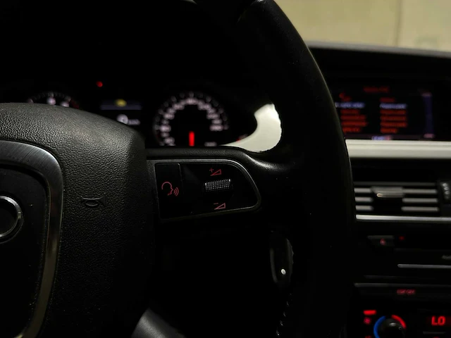 Audi a4 limousine 1.8 tfsi pro line 120pk 2010 (origineel-nl), 57-lgf-3 - afbeelding 15 van  44