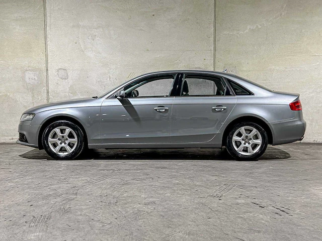 Audi a4 limousine 1.8 tfsi pro line 120pk 2010 (origineel-nl), 57-lgf-3 - afbeelding 7 van  44
