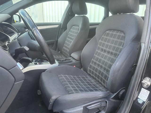 Audi a4 limousine 1.8 tfsie limited s * 6-tnt-39 - afbeelding 15 van  18