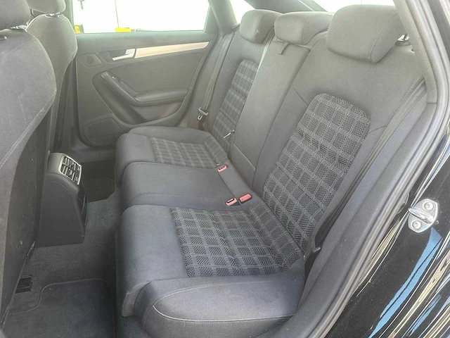 Audi a4 limousine 1.8 tfsie limited s * 6-tnt-39 - afbeelding 3 van  18