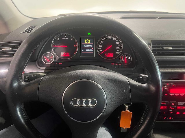 Audi a4 limousine 1.9 tdi exclusive, 50-sv-rb - afbeelding 4 van  18