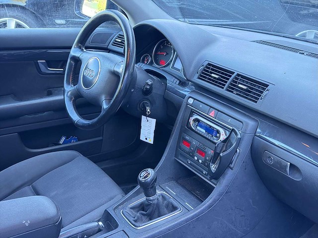 Audi a4 limousine 2.0 2003 | 45-nj-nh - afbeelding 12 van  12