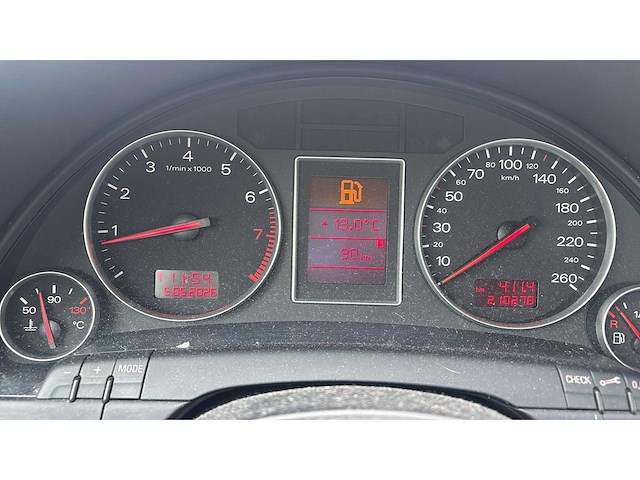 Audi a4 limousine 2.0 | 86-pp-pp i - afbeelding 2 van  13