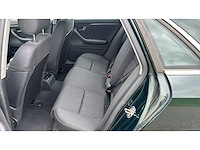 Audi a4 limousine 2.0 | 86-pp-pp i - afbeelding 4 van  13