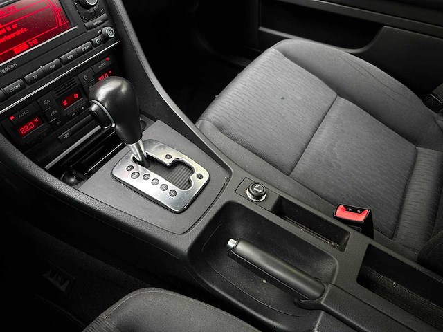 Audi a4 limousine 2.0 advance 131pk 2007 (origineel-nl) automaat, 38-xh-xk - afbeelding 19 van  38
