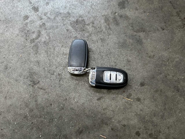 Audi a4 limousine 2.0 tfsi quattro pro line s 211pk 2010 (org-nl), 77-lxf-2 - afbeelding 35 van  40