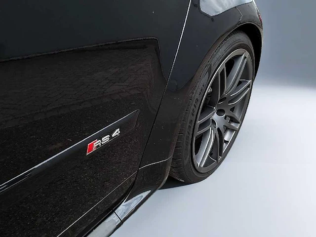 Audi a4 limousine 4.2 v8 rs 4 quattro | k-693-vj i - afbeelding 4 van  18