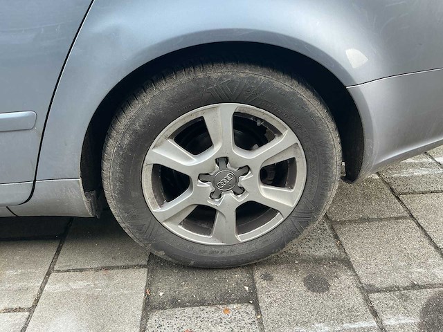 Audi a4 limousine 54-sv-tr - afbeelding 2 van  27
