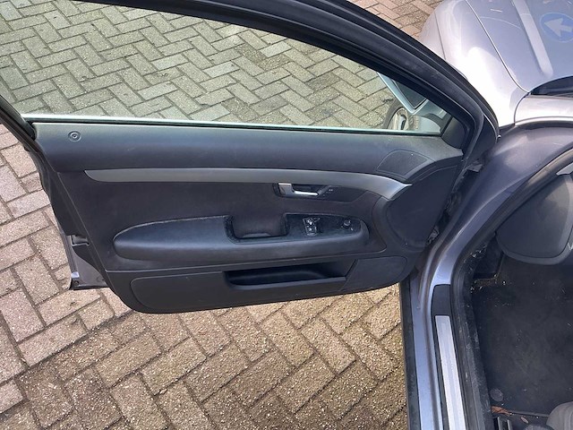 Audi a4 limousine 54-sv-tr - afbeelding 16 van  27