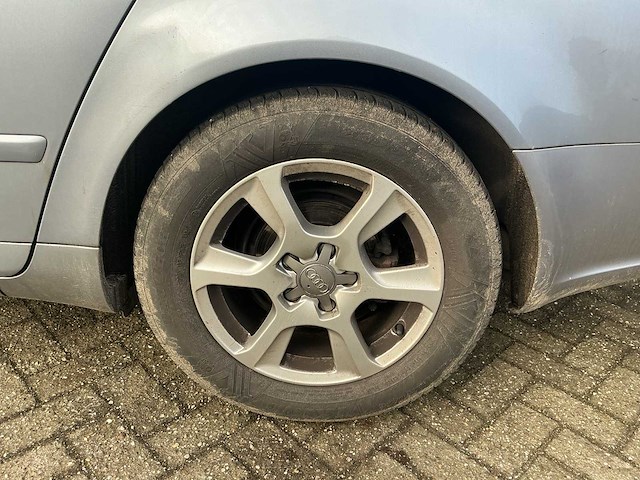 Audi a4 limousine 54-sv-tr - afbeelding 27 van  27