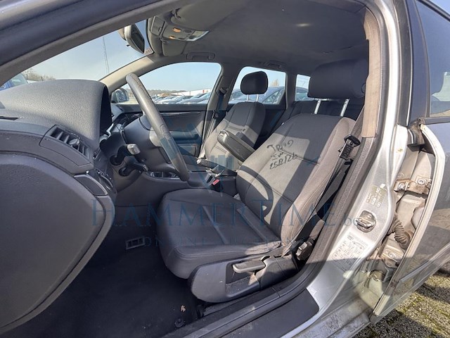 Audi a4 sw avant 1.9 tdi, 2004 - afbeelding 2 van  32