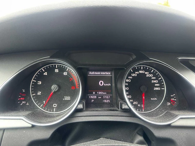 Audi a5 coupé 1.8 tfsi, j-238-vl - afbeelding 11 van  19