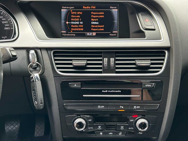 Audi a5 coupé 1.8 tfsi sport ed,* 7-xvx-80 - afbeelding 2 van  22