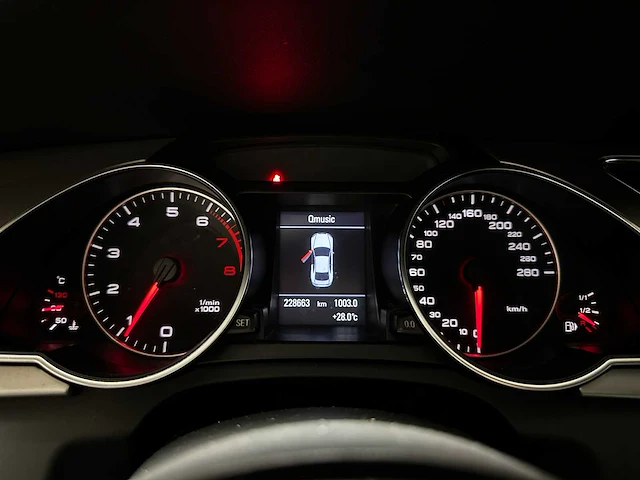Audi a5 coupé 2.0 tfsi quattro pro line 208pk 2009 (origineel-nl), 80-hsk-2 - afbeelding 9 van  40