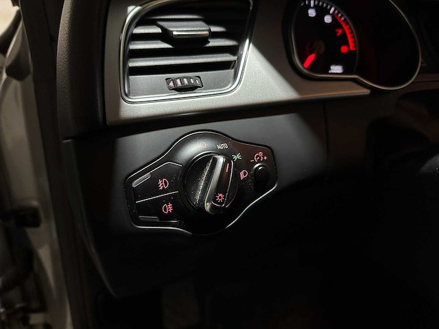 Audi a5 coupé 2.0 tfsi quattro pro line s 211pk 2011 (origineel-nl), 91-ptk-8 - afbeelding 11 van  41