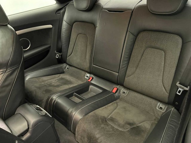 Audi a5 coupé 3.2 fsi quattro pro line 2009 - afbeelding 3 van  11