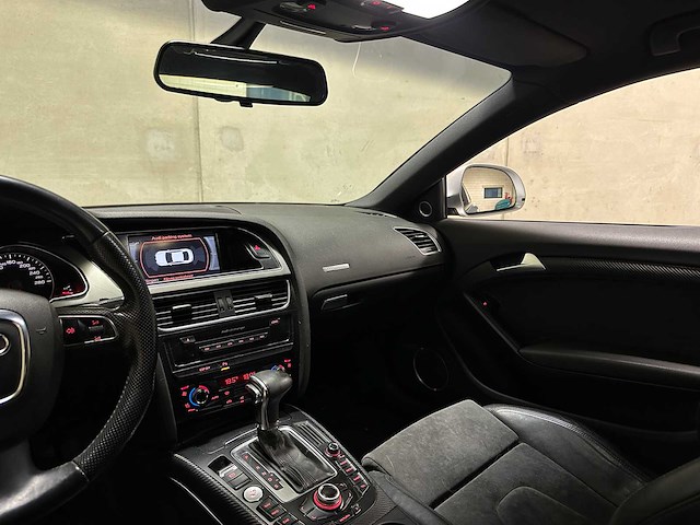 Audi a5 coupé 3.2 v6 fsi pro line 265pk 2007 (origineel-nl), 85-xx-gt - afbeelding 14 van  62