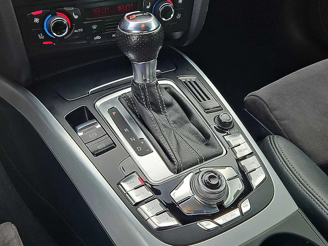 Audi a5 coupé 4.2 fsi rs 5 quattro | 13-lvx-1 - afbeelding 2 van  52