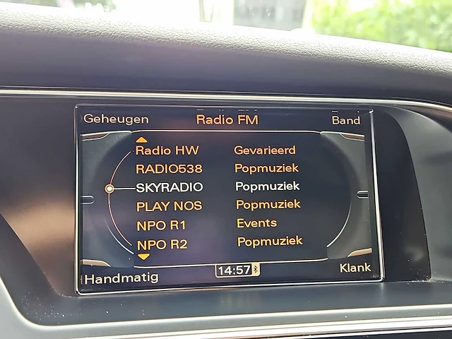Audi a5 coupé 4.2 fsi rs 5 quattro | 13-lvx-1 - afbeelding 17 van  52