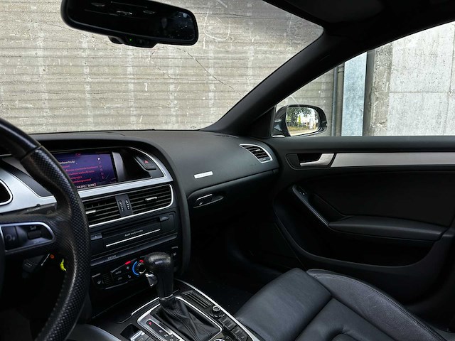 Audi a5 sportback 3.2 fsi v6 quattro s line 265pk 2009, z-555-nn - afbeelding 22 van  63