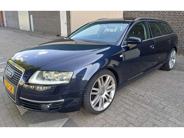 Audi a6 avant 2.4, 21-sg-gk - afbeelding 1 van  15