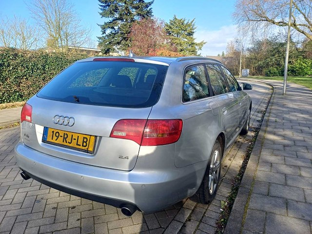 Audi a6 avant 2.4 pro line automaat, 19-rj-lb - afbeelding 4 van  11