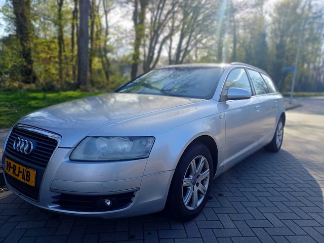 Audi a6 avant 2.4 pro line automaat, 19-rj-lb - afbeelding 1 van  11