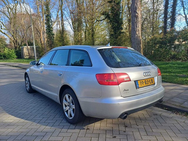 Audi a6 avant 2.4 pro line automaat, 19-rj-lb - afbeelding 2 van  8