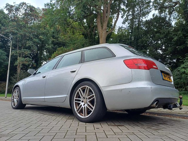 Audi a6 avant 2.4 quattro pro line business, 19-tt-dv - afbeelding 4 van  28